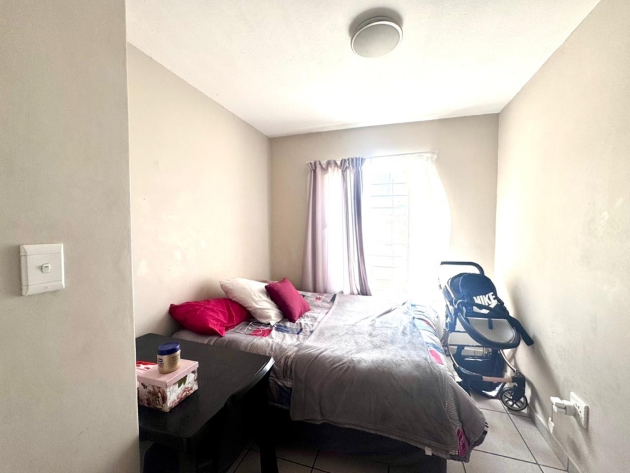 2 Bedroom Property for Sale in Waterval East North West